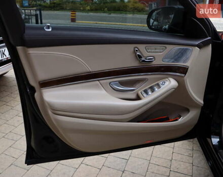 Черный Мерседес С Класс, объемом двигателя 4.7 л и пробегом 164 тыс. км за 35900 $, фото 11 на Automoto.ua