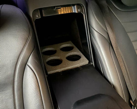 Чорний Мерседес С Клас, об'ємом двигуна 4.7 л та пробігом 230 тис. км за 26000 $, фото 7 на Automoto.ua