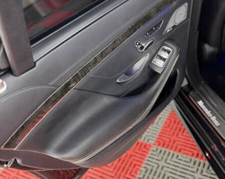 Черный Мерседес С Класс, объемом двигателя 4.66 л и пробегом 130 тыс. км за 30000 $, фото 35 на Automoto.ua