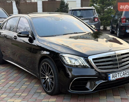 Черный Мерседес С Класс, объемом двигателя 4.66 л и пробегом 170 тыс. км за 32500 $, фото 4 на Automoto.ua