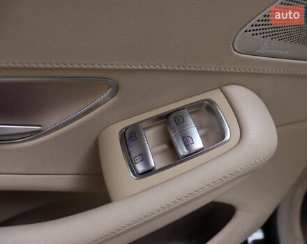 Черный Мерседес С Класс, объемом двигателя 4.7 л и пробегом 164 тыс. км за 35900 $, фото 37 на Automoto.ua