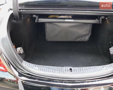 Черный Мерседес С Класс, объемом двигателя 4.7 л и пробегом 164 тыс. км за 35900 $, фото 45 на Automoto.ua