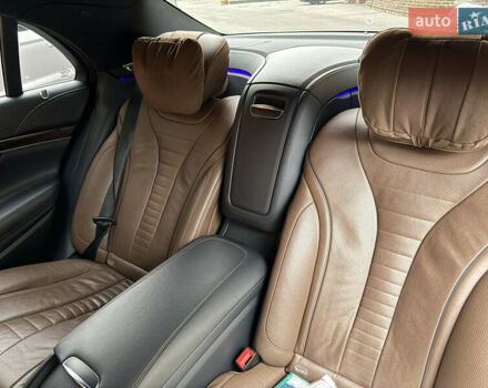 Черный Мерседес С Класс, объемом двигателя 4.66 л и пробегом 138 тыс. км за 31500 $, фото 16 на Automoto.ua