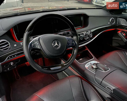 Черный Мерседес С Класс, объемом двигателя 2.99 л и пробегом 176 тыс. км за 34000 $, фото 1 на Automoto.ua