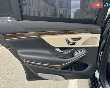 Черный Мерседес С Класс, объемом двигателя 5.98 л и пробегом 120 тыс. км за 105000 $, фото 13 на Automoto.ua