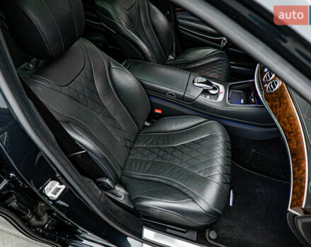 Чорний Мерседес С Клас, об'ємом двигуна 4.7 л та пробігом 158 тис. км за 34806 $, фото 21 на Automoto.ua