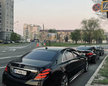 Черный Мерседес С Класс, объемом двигателя 4.66 л и пробегом 205 тыс. км за 30000 $, фото 19 на Automoto.ua