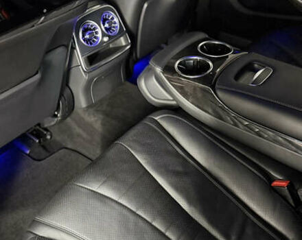 Черный Мерседес С Класс, объемом двигателя 4.66 л и пробегом 130 тыс. км за 30000 $, фото 36 на Automoto.ua