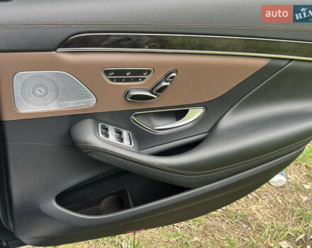 Чорний Мерседес С Клас, об'ємом двигуна 4.66 л та пробігом 120 тис. км за 32500 $, фото 37 на Automoto.ua