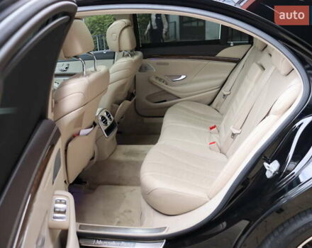 Черный Мерседес С Класс, объемом двигателя 4.7 л и пробегом 164 тыс. км за 35900 $, фото 40 на Automoto.ua