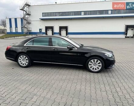 Черный Мерседес С Класс, объемом двигателя 4.66 л и пробегом 137 тыс. км за 32900 $, фото 4 на Automoto.ua