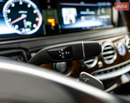 Чорний Мерседес С Клас, об'ємом двигуна 4.7 л та пробігом 158 тис. км за 34806 $, фото 15 на Automoto.ua