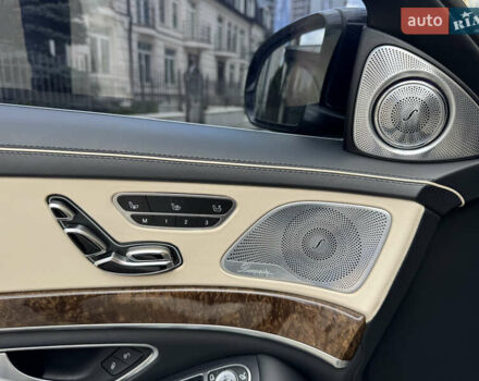 Черный Мерседес С Класс, объемом двигателя 5.98 л и пробегом 120 тыс. км за 105000 $, фото 10 на Automoto.ua