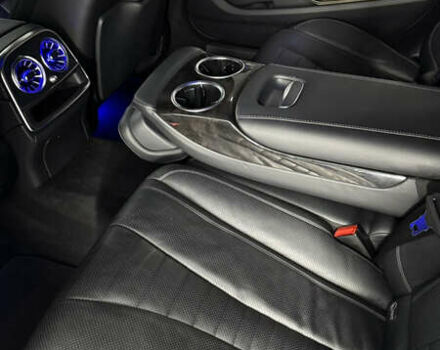 Черный Мерседес С Класс, объемом двигателя 4.66 л и пробегом 130 тыс. км за 30000 $, фото 40 на Automoto.ua