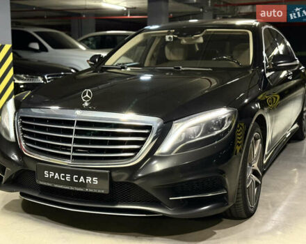 Черный Мерседес С Класс, объемом двигателя 4.66 л и пробегом 234 тыс. км за 27900 $, фото 4 на Automoto.ua