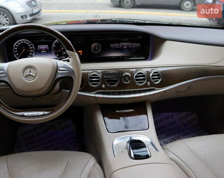 Черный Мерседес С Класс, объемом двигателя 4.7 л и пробегом 164 тыс. км за 35900 $, фото 41 на Automoto.ua