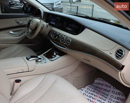Черный Мерседес С Класс, объемом двигателя 4.7 л и пробегом 164 тыс. км за 35900 $, фото 51 на Automoto.ua