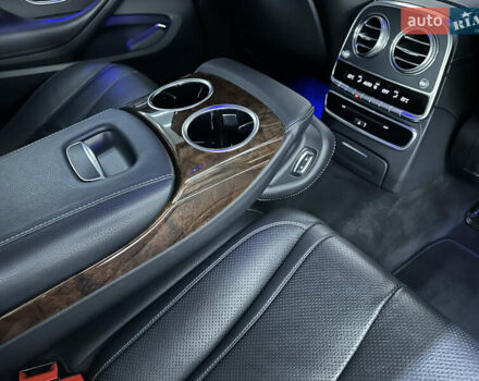 Мерседес С Класс 2014 в Днепре (Днепропетровске) на Automoto.ua Черный Мерседес С Класс, объемом двигателя 4.66 л и пробегом 199 тыс. км за 30000 $, фото 14 на Automoto.ua