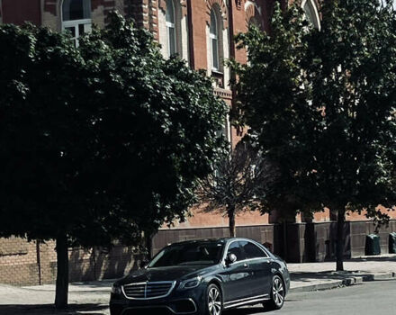 Черный Мерседес С Класс, объемом двигателя 4.66 л и пробегом 205 тыс. км за 30000 $, фото 16 на Automoto.ua