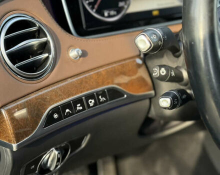 Чорний Мерседес С Клас, об'ємом двигуна 4.7 л та пробігом 186 тис. км за 28500 $, фото 28 на Automoto.ua