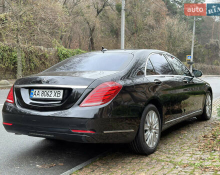 Черный Мерседес С Класс, объемом двигателя 2.99 л и пробегом 267 тыс. км за 30000 $, фото 4 на Automoto.ua