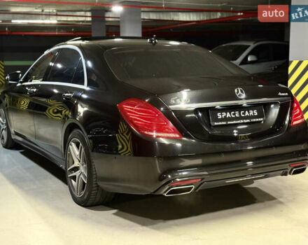 Черный Мерседес С Класс, объемом двигателя 4.7 л и пробегом 234 тыс. км за 30500 $, фото 13 на Automoto.ua