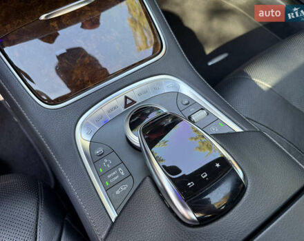 Черный Мерседес С Класс, объемом двигателя 4.7 л и пробегом 122 тыс. км за 34500 $, фото 16 на Automoto.ua