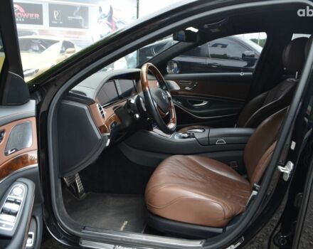 Черный Мерседес С Класс, объемом двигателя 4.7 л и пробегом 134 тыс. км за 41900 $, фото 12 на Automoto.ua