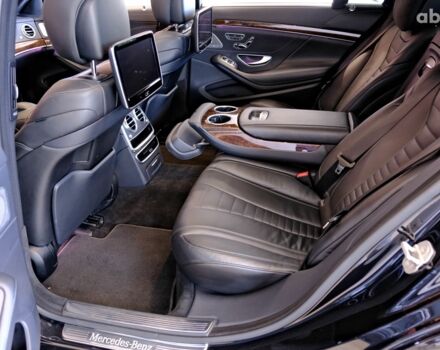 Черный Мерседес С Класс, объемом двигателя 3 л и пробегом 160 тыс. км за 36900 $, фото 7 на Automoto.ua