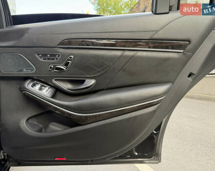 Чорний Мерседес С Клас, об'ємом двигуна 5.98 л та пробігом 89 тис. км за 215000 $, фото 62 на Automoto.ua