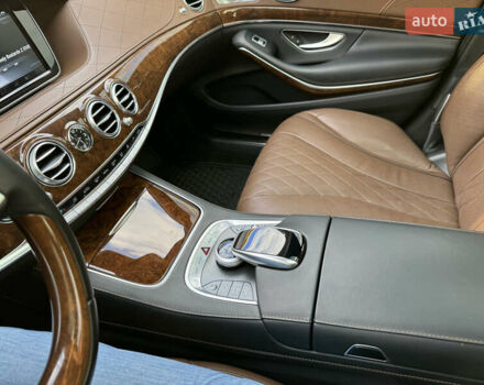 Черный Мерседес С Класс, объемом двигателя 4.6 л и пробегом 148 тыс. км за 42000 $, фото 14 на Automoto.ua