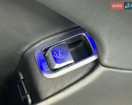 Черный Мерседес С Класс, объемом двигателя 5.98 л и пробегом 89 тыс. км за 215000 $, фото 57 на Automoto.ua