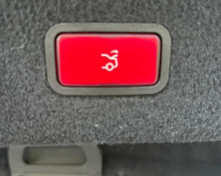 Черный Мерседес С Класс, объемом двигателя 5.98 л и пробегом 102 тыс. км за 229000 $, фото 39 на Automoto.ua