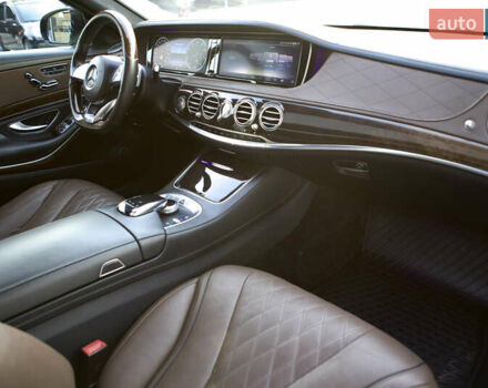 Черный Мерседес С Класс, объемом двигателя 4.66 л и пробегом 210 тыс. км за 32900 $, фото 24 на Automoto.ua