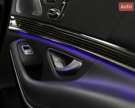 Черный Мерседес С Класс, объемом двигателя 4.66 л и пробегом 100 тыс. км за 42800 $, фото 100 на Automoto.ua