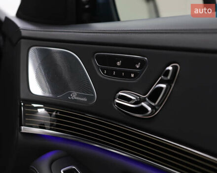 Черный Мерседес С Класс, объемом двигателя 4.66 л и пробегом 100 тыс. км за 42800 $, фото 98 на Automoto.ua