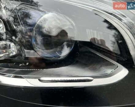 Черный Мерседес С Класс, объемом двигателя 5.46 л и пробегом 160 тыс. км за 56000 $, фото 10 на Automoto.ua