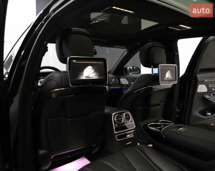 Черный Мерседес С Класс, объемом двигателя 4.66 л и пробегом 100 тыс. км за 42800 $, фото 113 на Automoto.ua