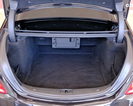 Черный Мерседес С Класс, объемом двигателя 3 л и пробегом 160 тыс. км за 36900 $, фото 8 на Automoto.ua