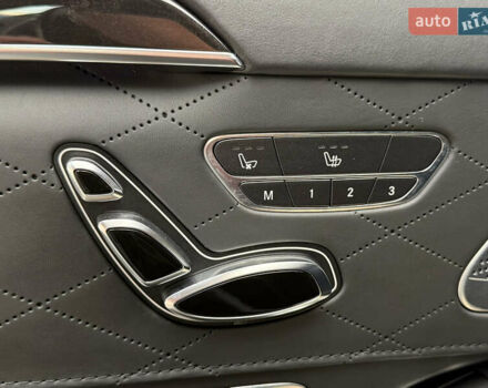 Черный Мерседес С Класс, объемом двигателя 5.98 л и пробегом 89 тыс. км за 215000 $, фото 69 на Automoto.ua