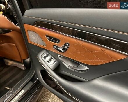 Черный Мерседес С Класс, объемом двигателя 5.46 л и пробегом 160 тыс. км за 56000 $, фото 33 на Automoto.ua