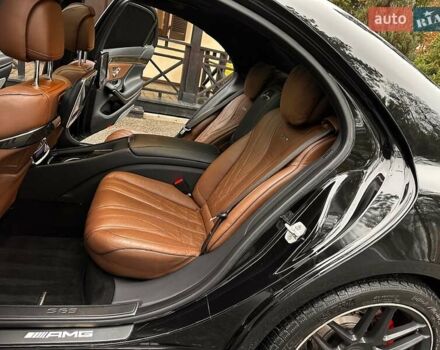 Черный Мерседес С Класс, объемом двигателя 5.46 л и пробегом 160 тыс. км за 56000 $, фото 75 на Automoto.ua