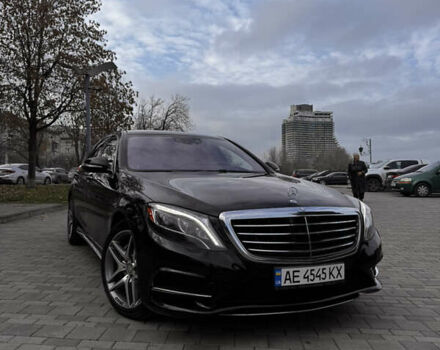Черный Мерседес С Класс, объемом двигателя 4.66 л и пробегом 119 тыс. км за 47999 $, фото 1 на Automoto.ua