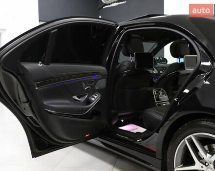 Черный Мерседес С Класс, объемом двигателя 4.66 л и пробегом 100 тыс. км за 42800 $, фото 108 на Automoto.ua