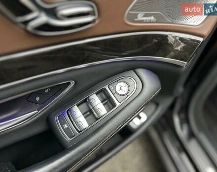 Черный Мерседес С Класс, объемом двигателя 5.46 л и пробегом 160 тыс. км за 56000 $, фото 48 на Automoto.ua