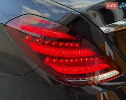 Чорний Мерседес С Клас, об'ємом двигуна 5.98 л та пробігом 89 тис. км за 215000 $, фото 40 на Automoto.ua