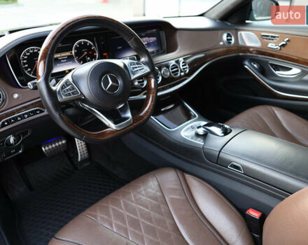 Черный Мерседес С Класс, объемом двигателя 4.66 л и пробегом 210 тыс. км за 32900 $, фото 15 на Automoto.ua