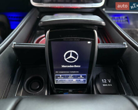 Чорний Мерседес С Клас, об'ємом двигуна 5.98 л та пробігом 89 тис. км за 215000 $, фото 79 на Automoto.ua