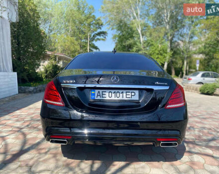 Мерседес С Класс 2015 в Днепре (Днепропетровске) на Automoto.ua Черный Мерседес С Класс, объемом двигателя 4.66 л и пробегом 93 тыс. км за 47000 $, фото 11 на Automoto.ua