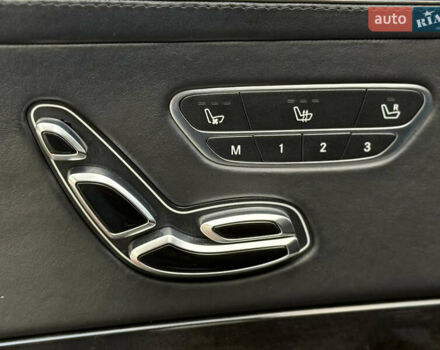 Черный Мерседес С Класс, объемом двигателя 5.98 л и пробегом 89 тыс. км за 215000 $, фото 55 на Automoto.ua